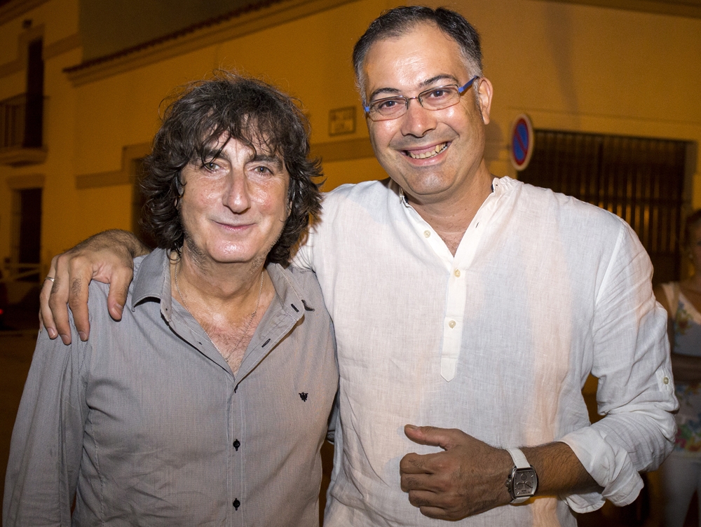 con `El Pájaro´ (Triana) con `El Pájaro´ (Triana)